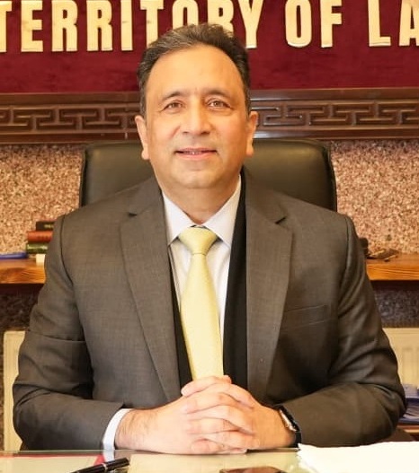 state minster